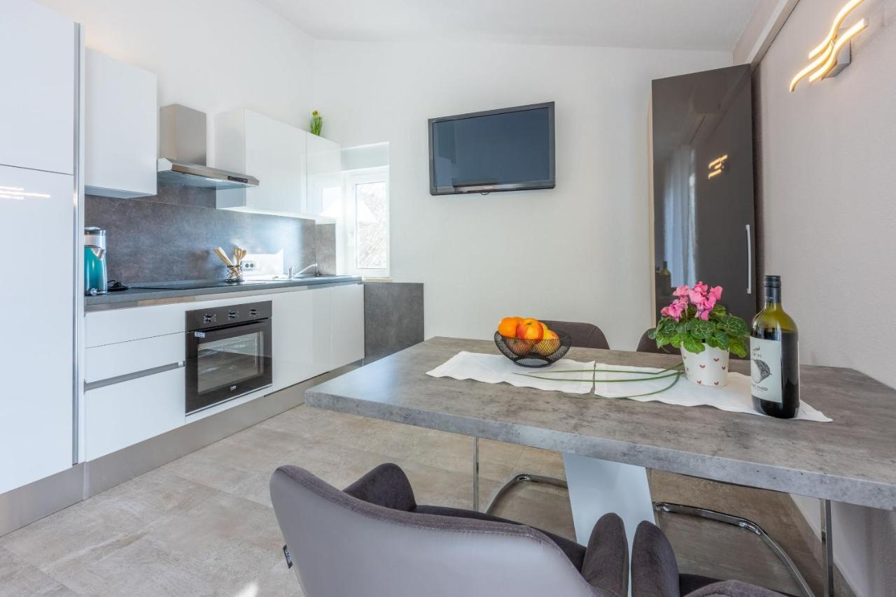 Apartments Porto Dramalj Εξωτερικό φωτογραφία