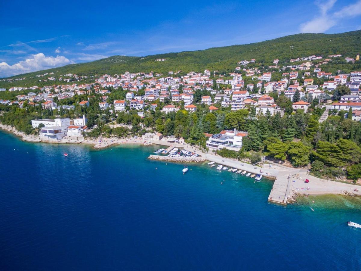 Apartments Porto Dramalj Εξωτερικό φωτογραφία